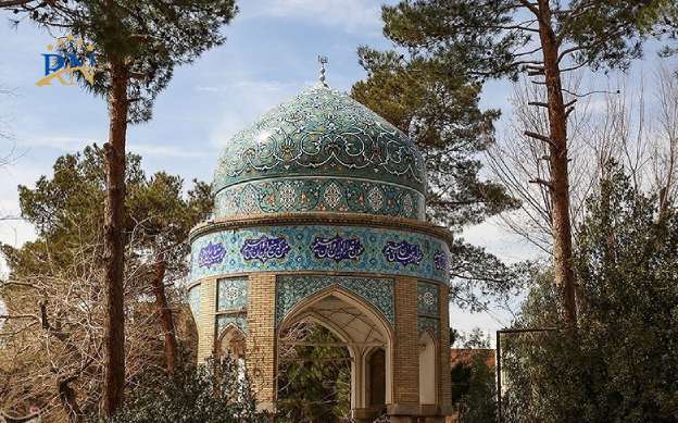 آرامگاه واله اصفهان